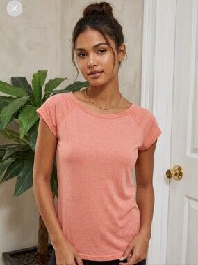 Copper Key Women's Size Medium V-Back Knit Top